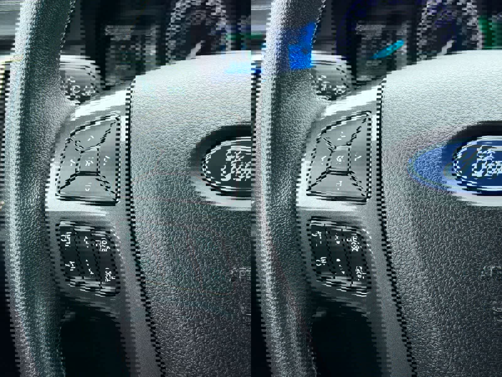 Certified 2022 Ford Ranger Lariat w/ Equipment Group 501A High image 24