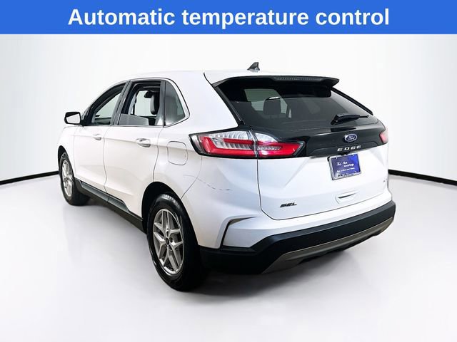 Certified 2024 Ford Edge SEL image 3