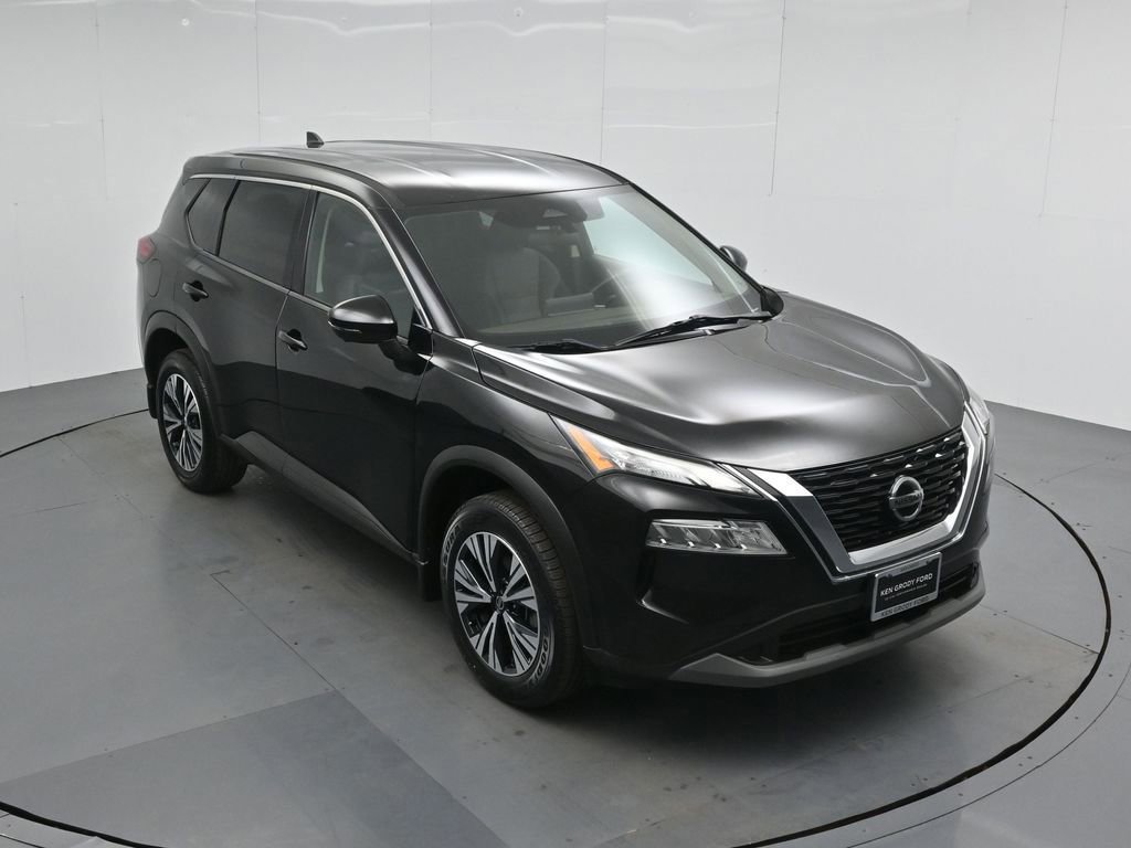 Used 2021 Nissan Rogue SV image 4