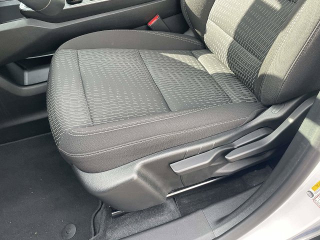 Used 2026 Chevrolet Equinox LT FWD image 21