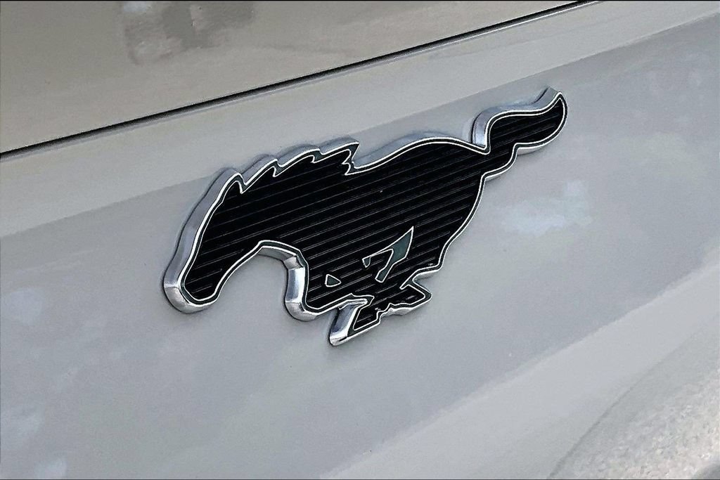 Certified 2025 Ford Mustang Mach-E Premium AWD/4WD image 31