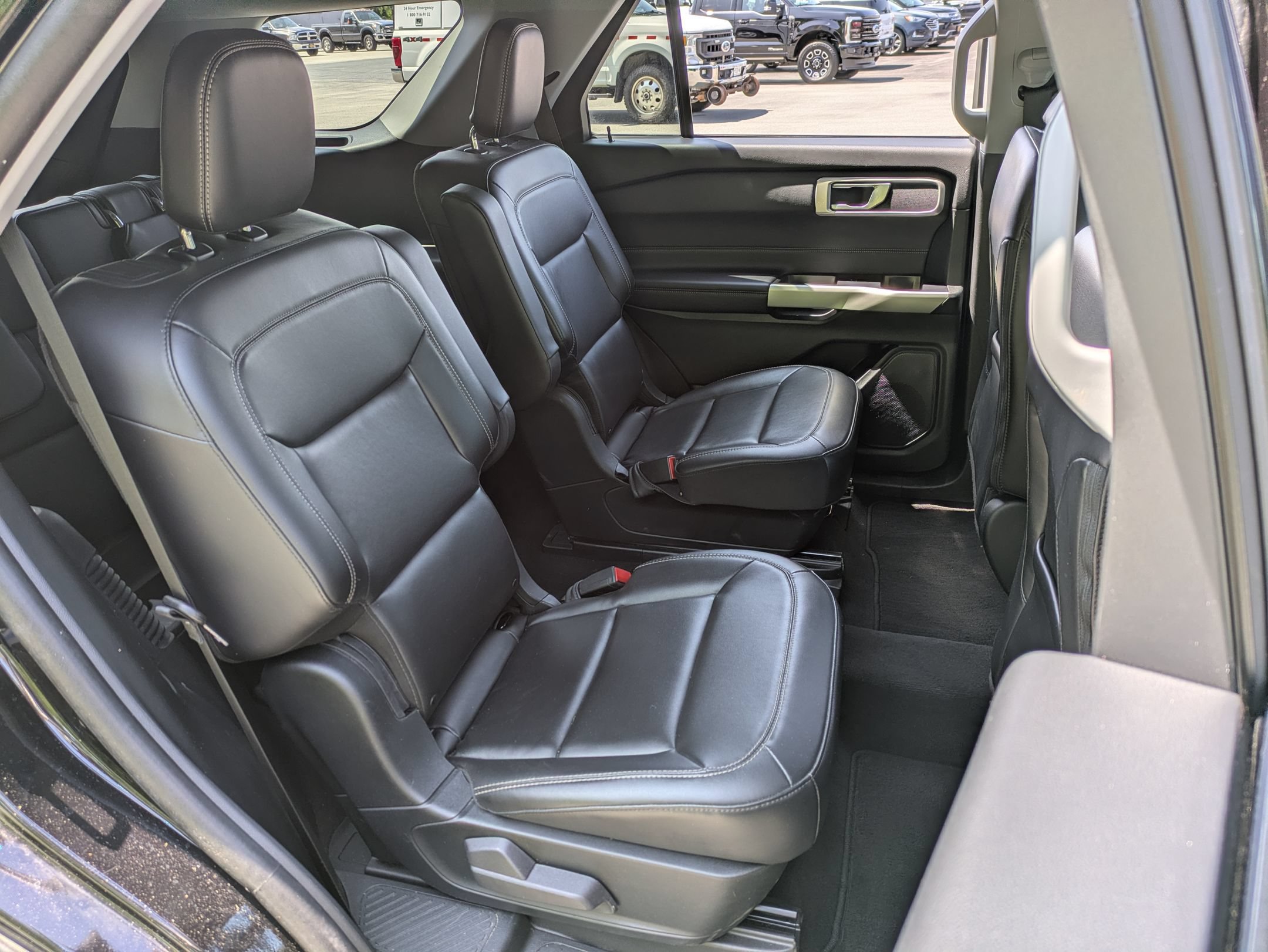 Certified 2023 Ford Explorer XLT w/ Equipment Group 202A AWD/4WD image 20