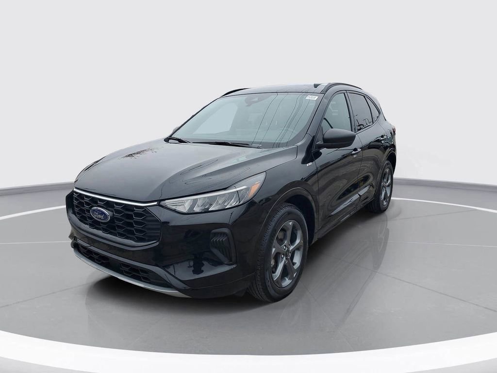 Certified 2023 Ford Escape ST-Line w/ Tech Pack #1 image 4