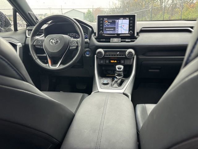 Used 2021 Toyota RAV4 XSE image 9