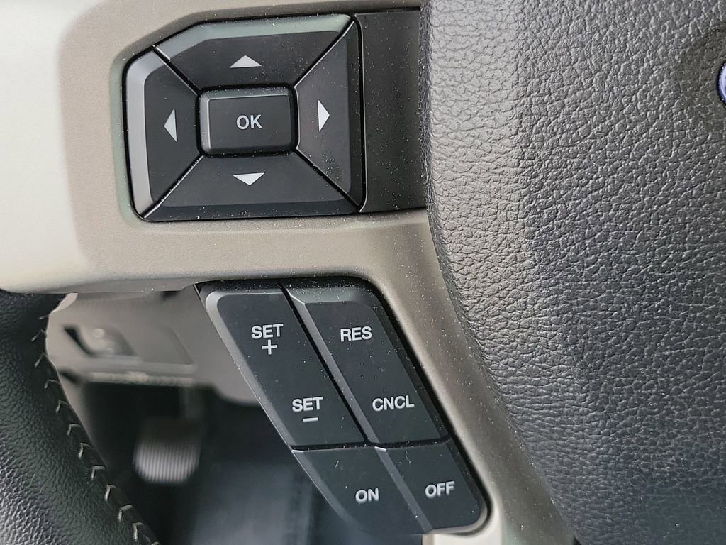 Certified 2019 Ford F250 Lariat w/ Chrome Package image 25