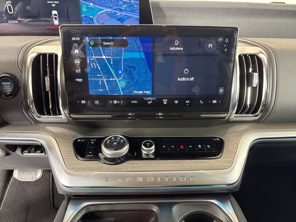 Certified 2025 Ford Expedition Platinum AWD/4WD image 31