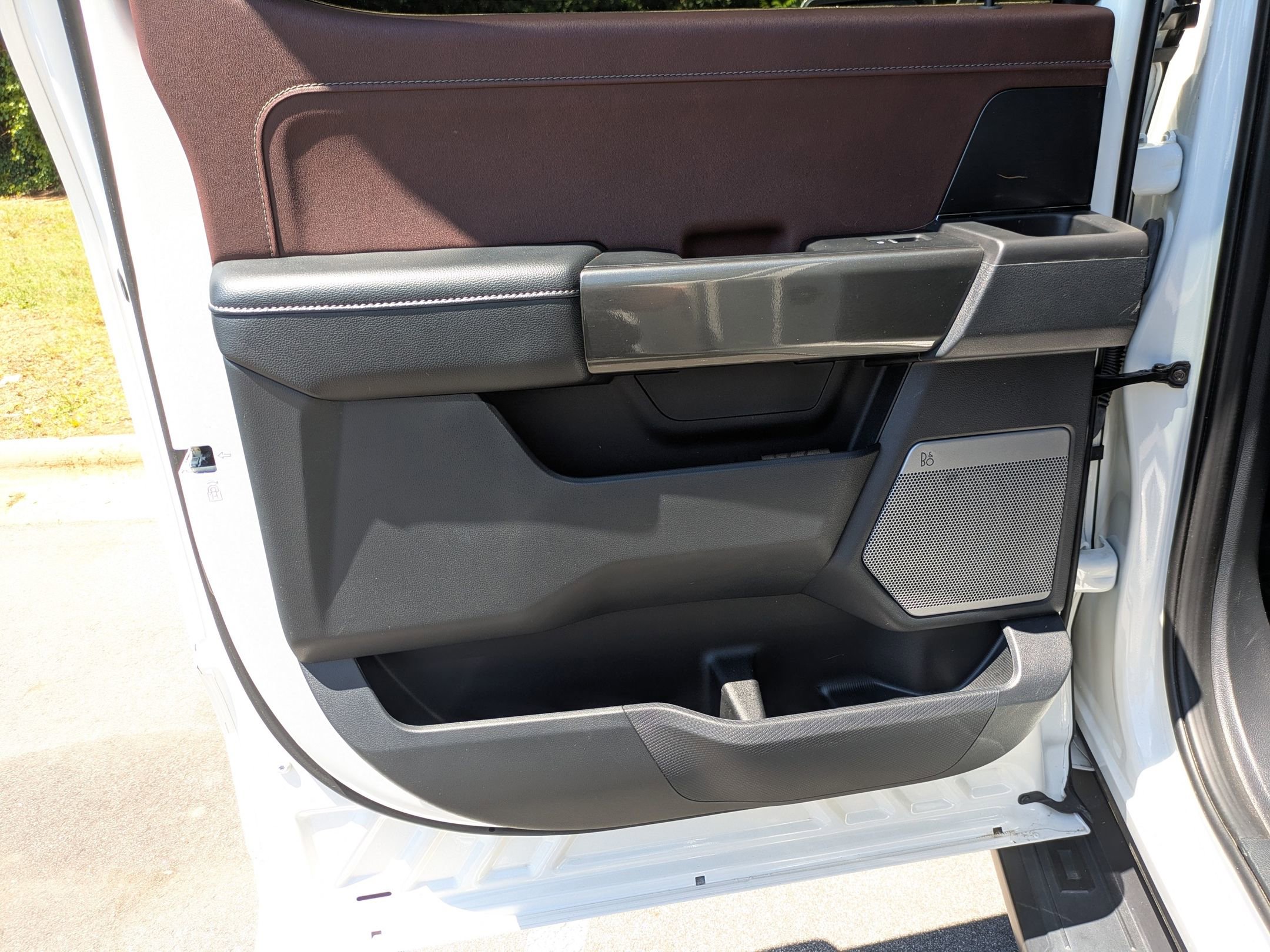 Certified 2023 Ford F150 Lariat AWD/4WD image 28