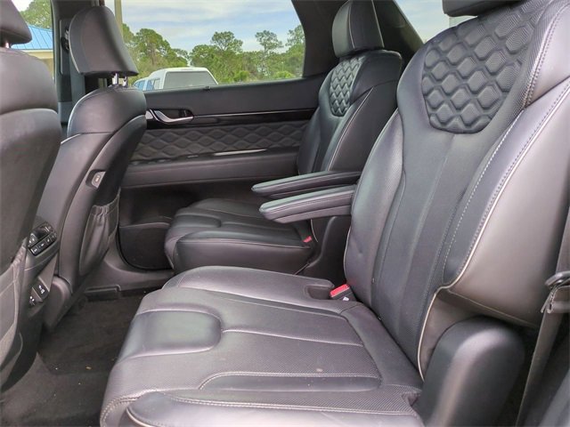 Used 2021 Hyundai Palisade Calligraphy image 14