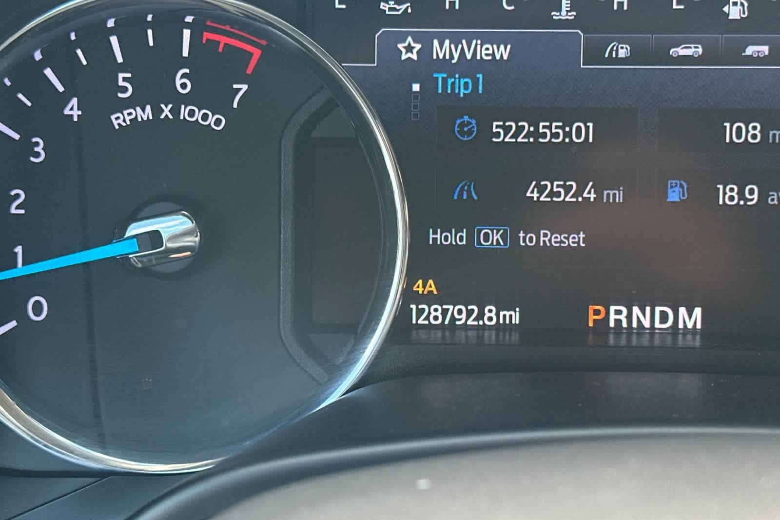 Certified 2020 Ford Expedition XLT w/ Equipment Group 202A image 27