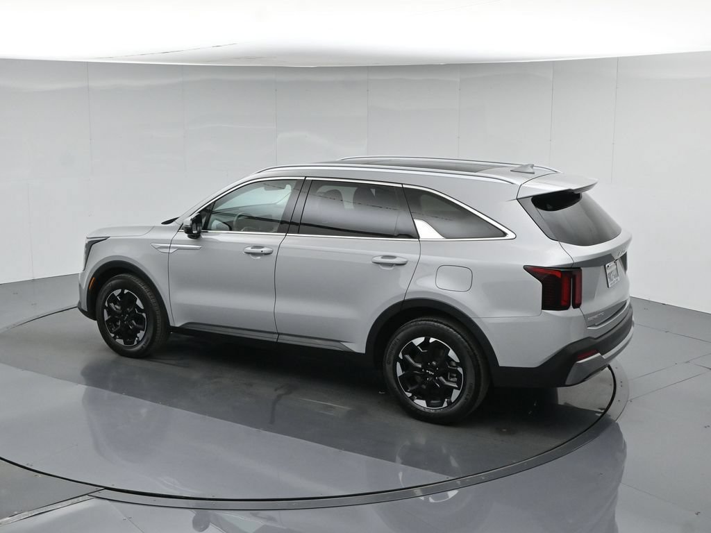 Used 2025 Kia Sorento S w/ Panoramic Sunroof Package FWD image 48