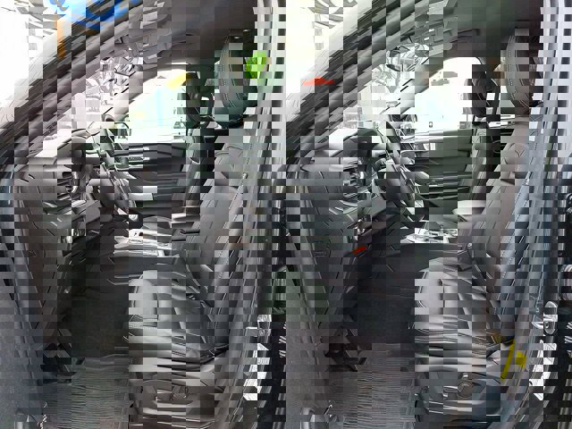 Certified 2022 Ford Explorer XLT w/ Equipment Group 202A image 13