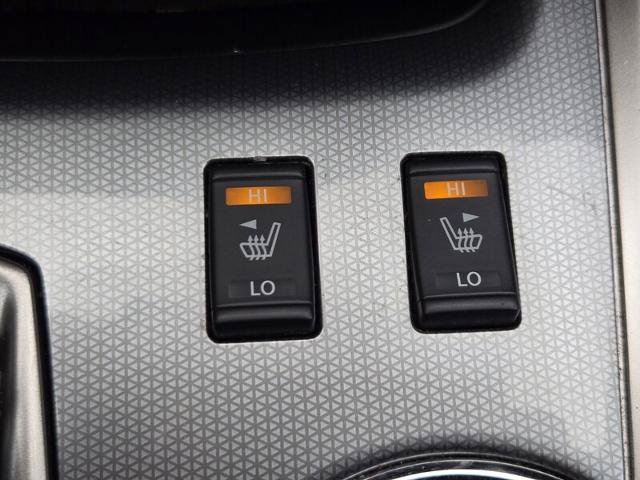 Used 2018 Nissan Pathfinder SL FWD image 26