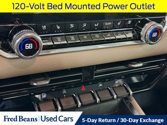 Used 2025 GMC Canyon Denali AWD/4WD image 19