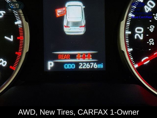 Used 2022 Toyota RAV4 XLE image 12