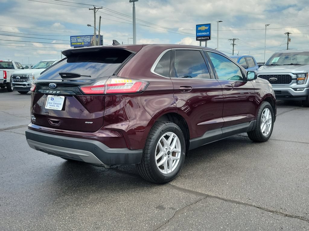 Certified 2023 Ford Edge SEL w/ Convenience Package AWD/4WD image 4