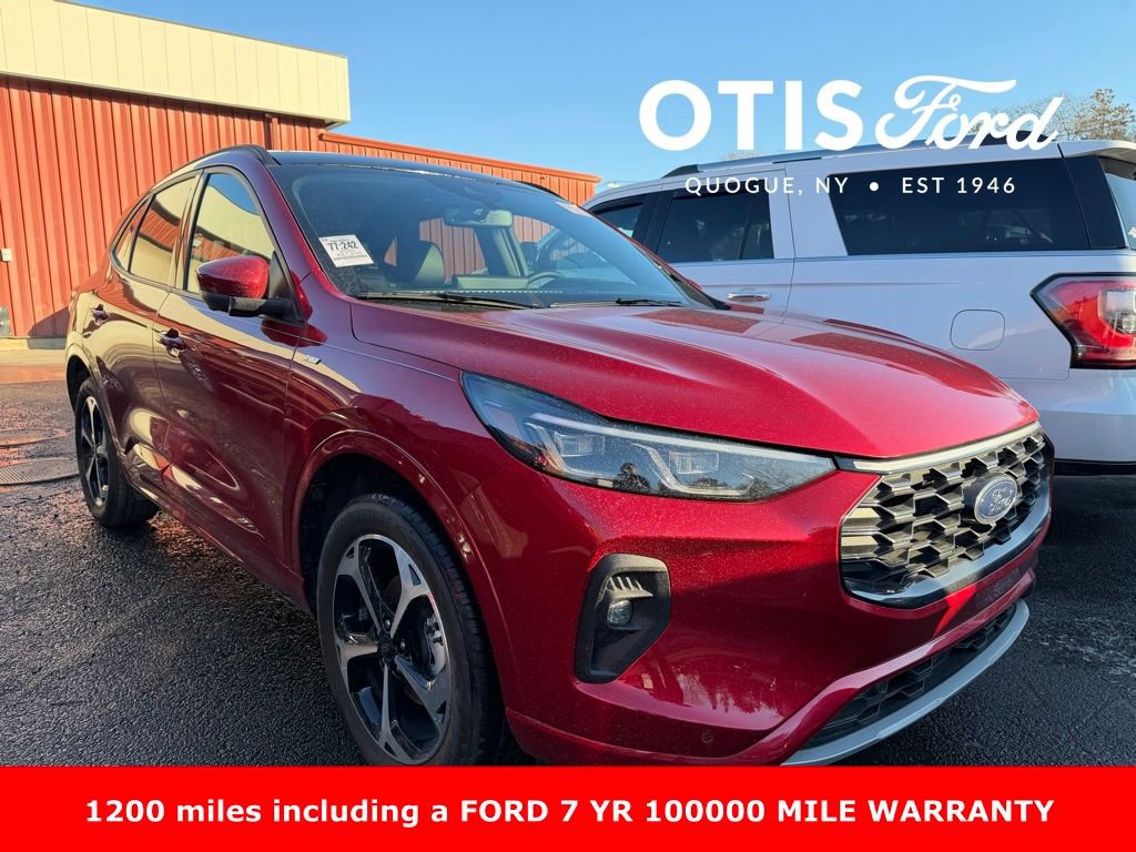 Certified 2025 Ford Escape ST-Line Elite w/ Premium Technology Package