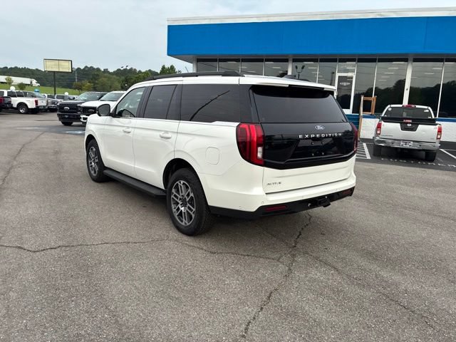 Certified 2025 Ford Expedition Active AWD/4WD image 25