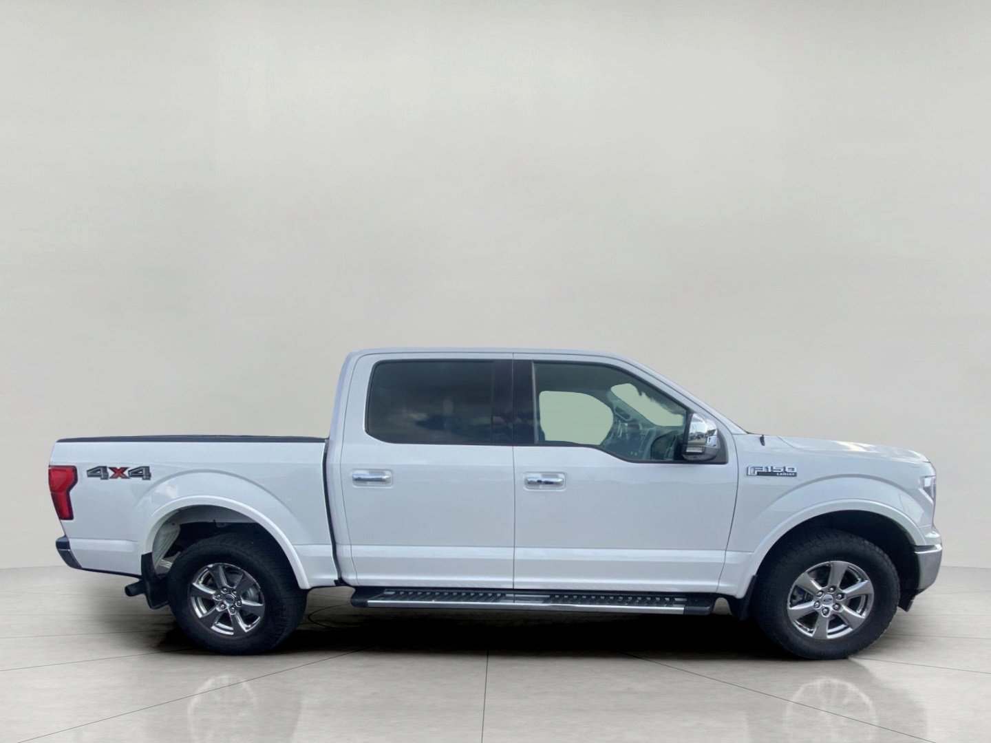 Certified 2019 Ford F150 Lariat w/ Equipment Group 502A Luxury AWD/4WD image 5