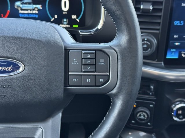 Certified 2021 Ford F150 Lariat w/ Equipment Group 502A High image 33