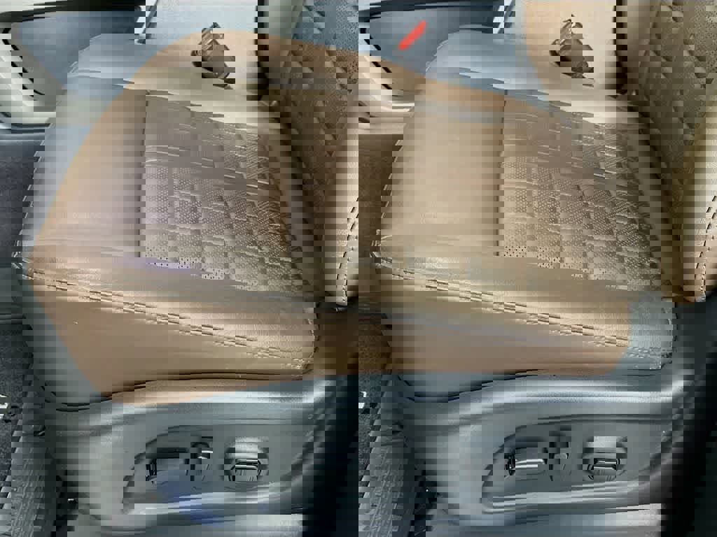 Used 2023 Nissan Titan Platinum Reserve w/ Moonroof Package image 32