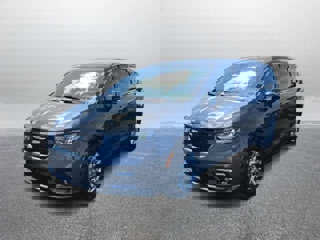 Used 2023 Chrysler Pacifica Touring-L image 6