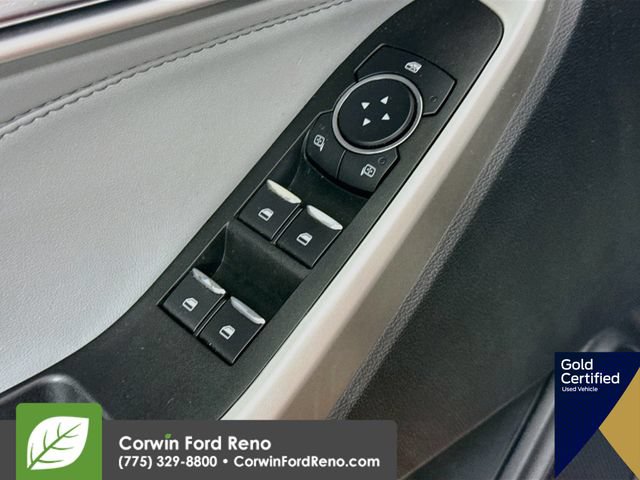 Certified 2022 Ford Explorer XLT w/ Equipment Group 202A AWD/4WD image 22