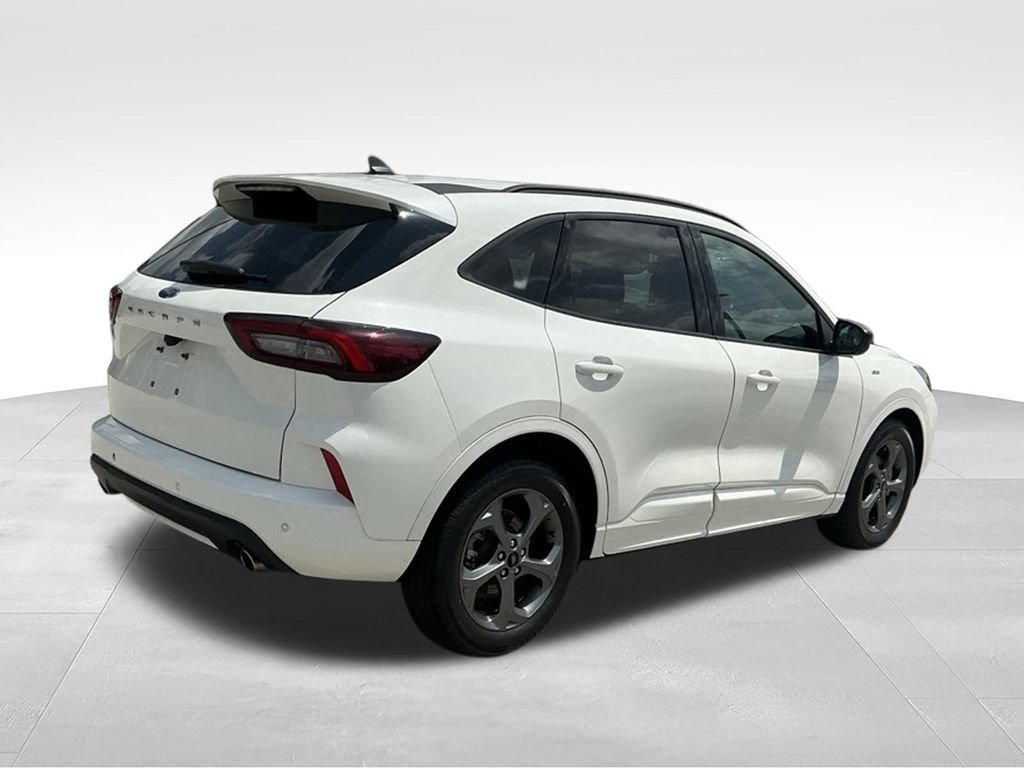 Certified 2023 Ford Escape ST-Line w/ Tech Pack #1 FWD image 10