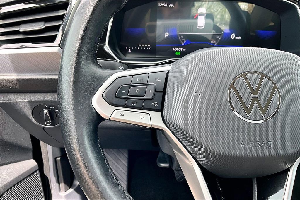 Used 2024 Volkswagen Jetta SE FWD image 18