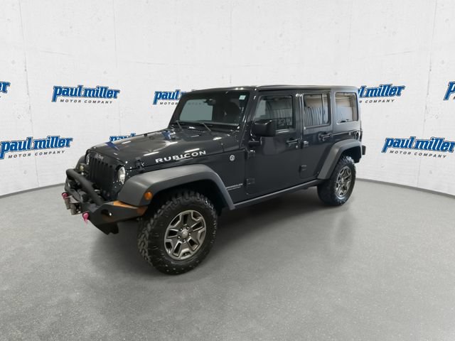 Used 2017 Jeep Wrangler Unlimited Rubicon w/ Connectivity Group AWD/4WD image 5
