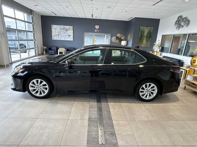 Used 2024 Toyota Camry LE AWD/4WD image 6