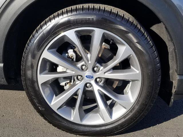 Certified 2025 Ford Explorer Platinum w/ Ultimate Package image 28