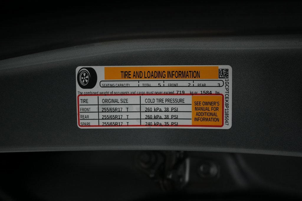 Used 2023 Chevrolet Colorado LT w/ LT Convenience Package II image 22