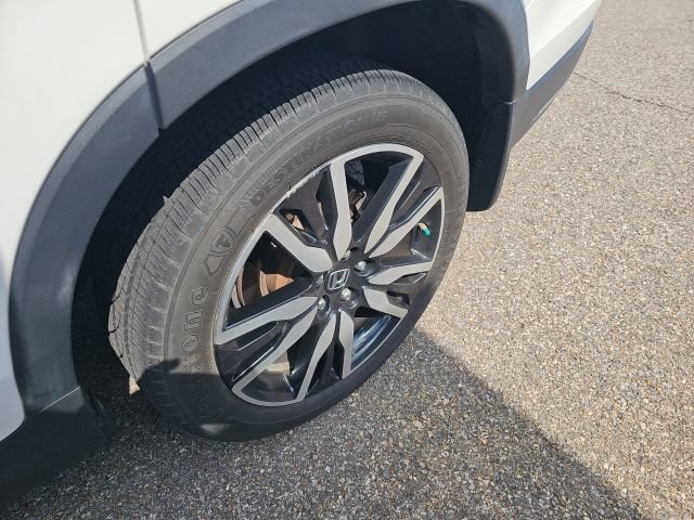 Used 2021 Honda Pilot Touring image 13