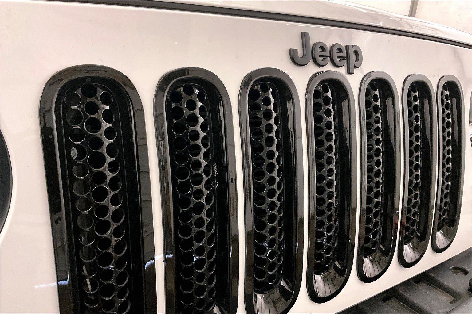 Used 2018 Jeep Wrangler Unlimited Sport S image 29