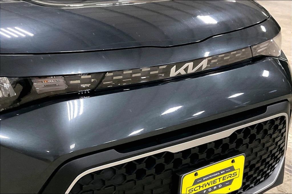 Used 2024 Kia Soul LX w/ LX Technology Package image 28