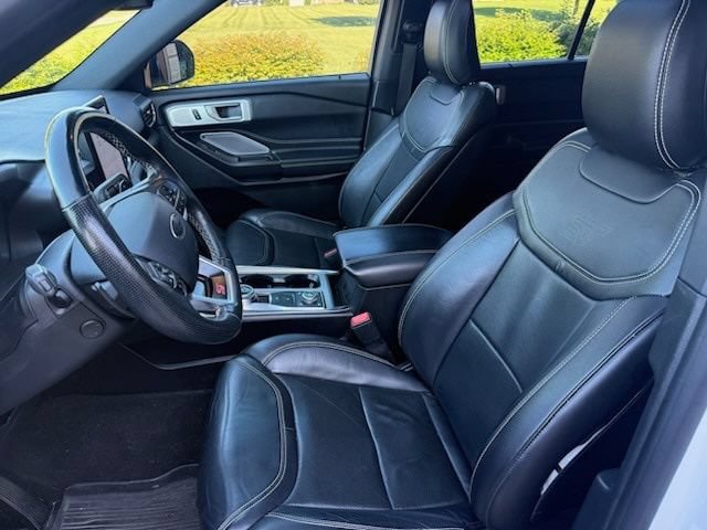 Certified 2020 Ford Explorer ST w/ ST Street Pack AWD/4WD image 6