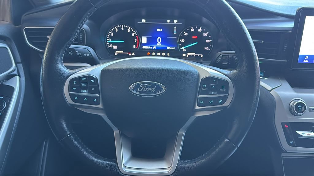 Certified 2021 Ford Explorer XLT w/ Equipment Group 202A RWD image 10