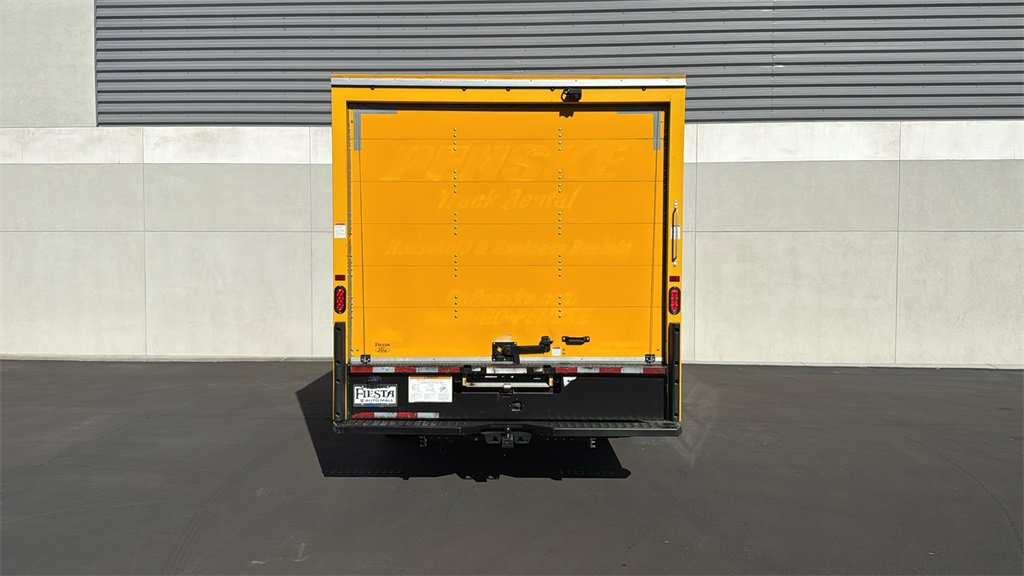 Certified 2022 Ford E-350 and Econoline 350 Super Duty image 3