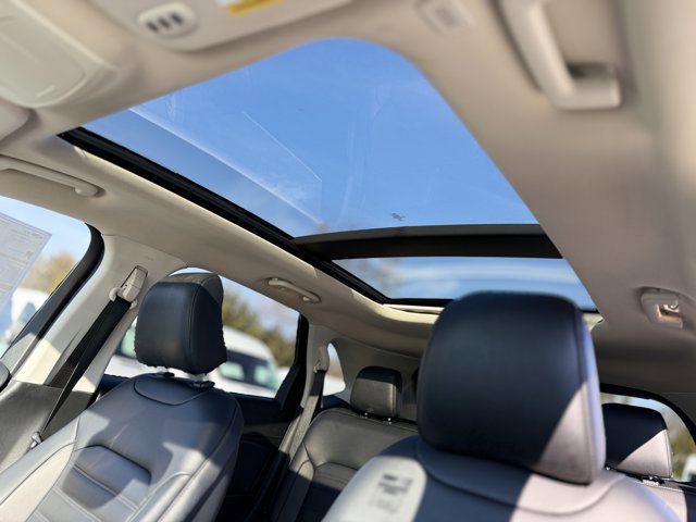 Certified 2022 Ford Edge SEL w/ Convenience Package image 28