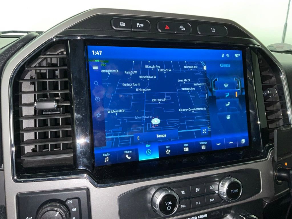Certified 2022 Ford F250 Lariat w/ Tremor Off-Road Package AWD/4WD image 21