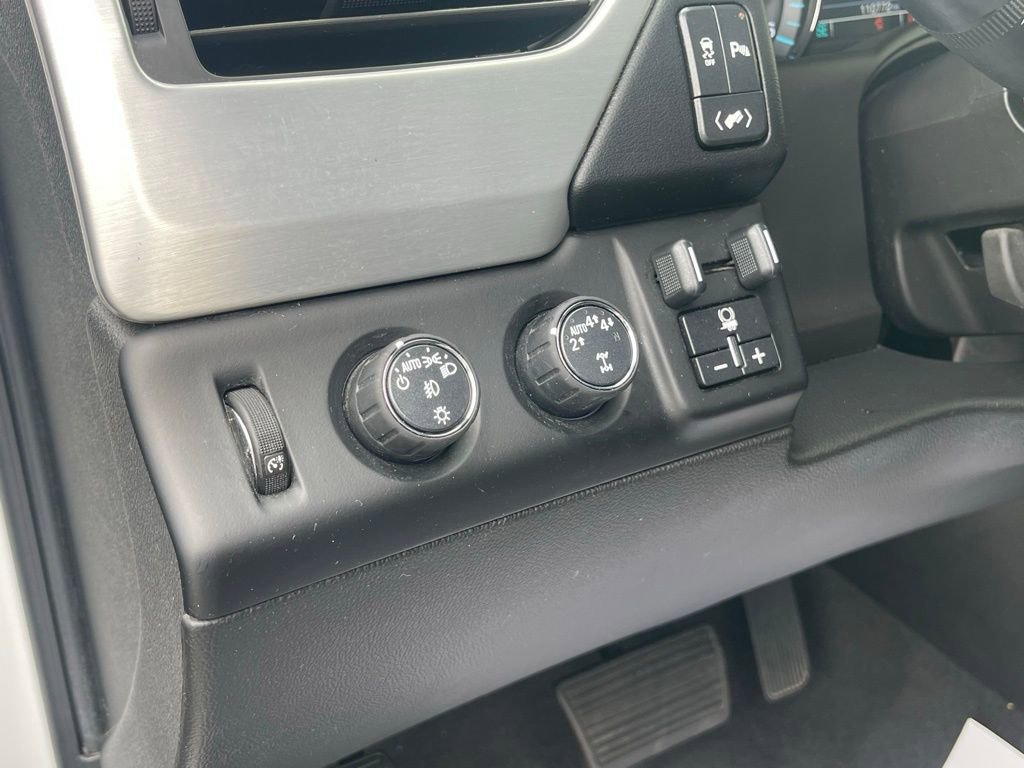 Used 2019 GMC Yukon SLE w/ SLE Value Package image 29