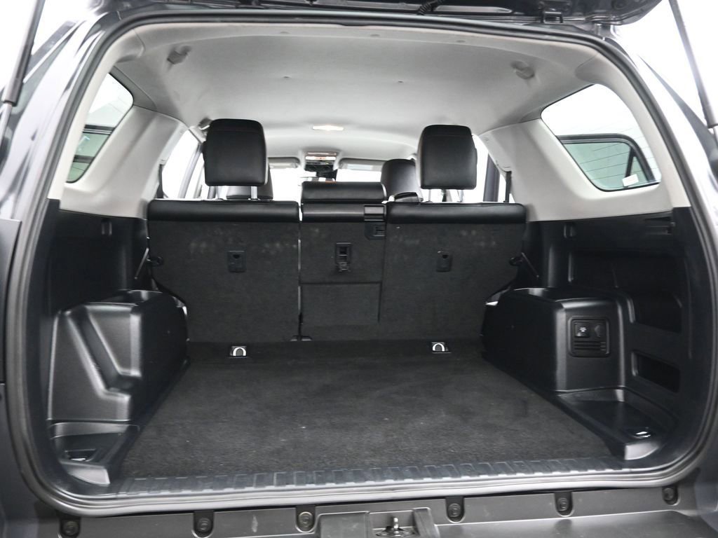 Used 2024 Toyota 4Runner TRD Off-Road Premium image 48
