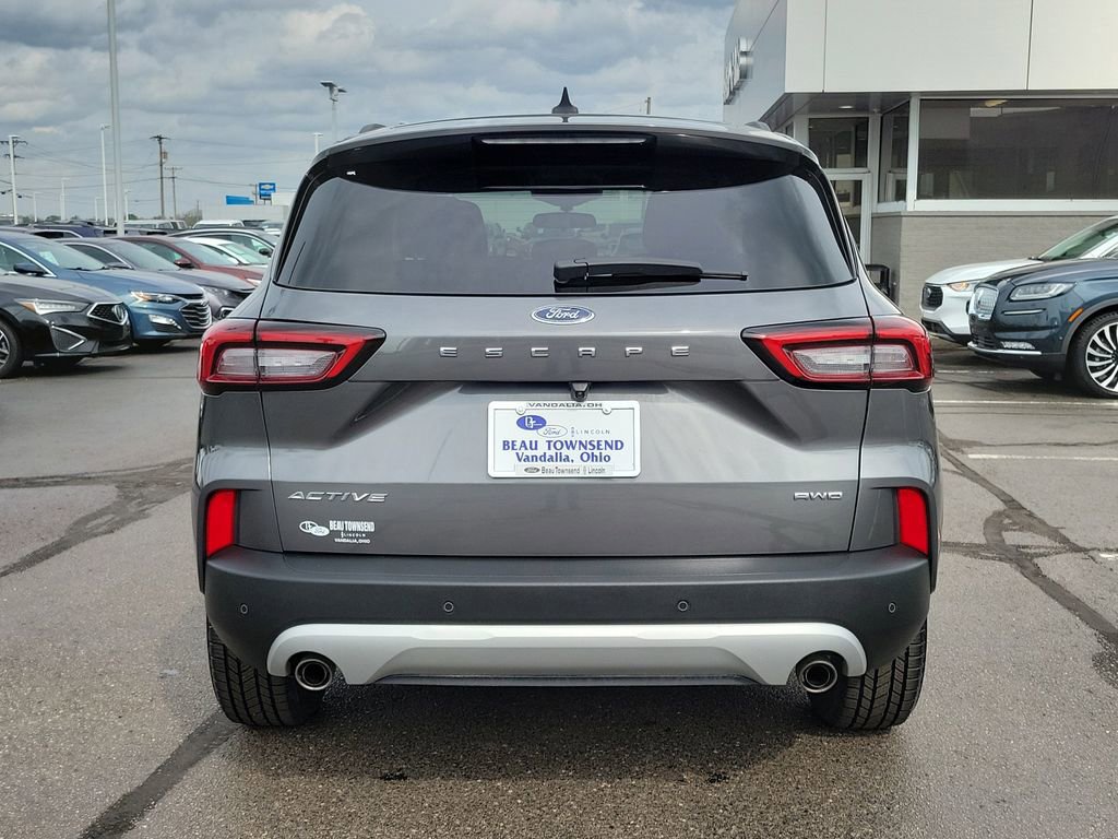 Certified 2023 Ford Escape Active w/ Tech Pack #2 AWD/4WD image 4