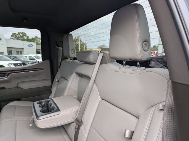 Used 2025 GMC Sierra 1500 SLT AWD/4WD image 28