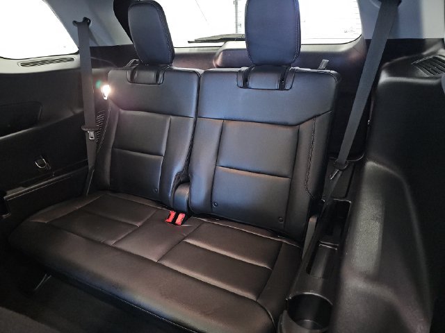 Certified 2020 Ford Explorer XLT w/ Equipment Group 202A AWD/4WD image 39