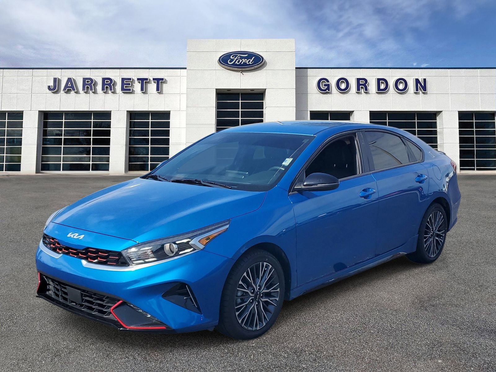 Used 2024 Kia Forte GT-Line FWD image 2