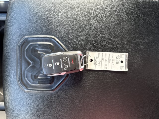 Used 2025 RAM 1500 Laramie AWD/4WD image 22
