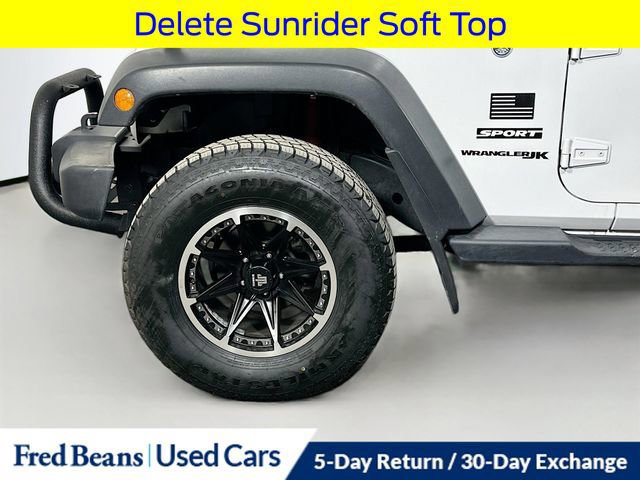 Used 2018 Jeep Wrangler Sport AWD/4WD image 28