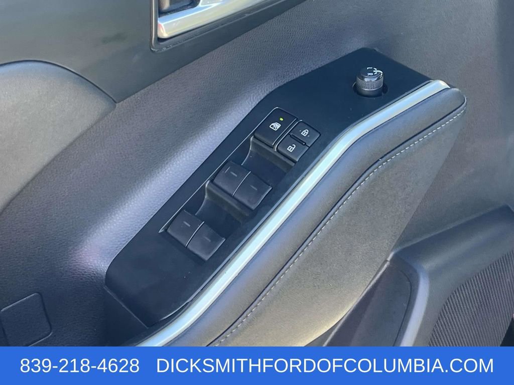 Used 2023 Toyota Highlander XLE image 20