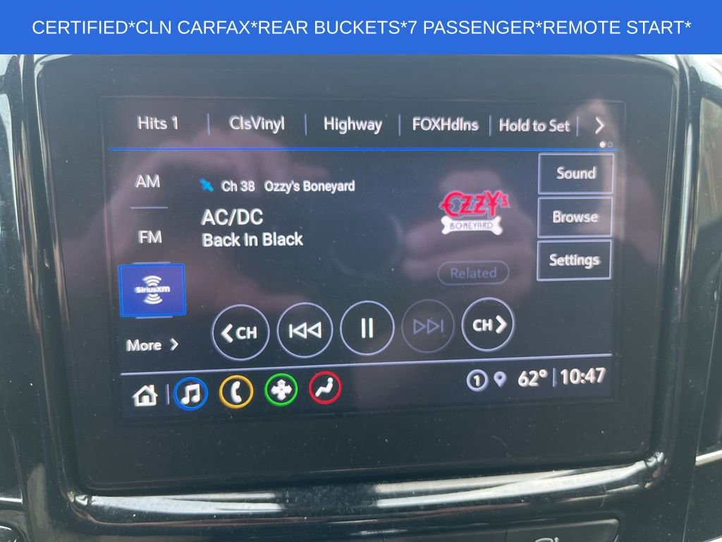 Used 2023 Chevrolet Traverse LT FWD image 32